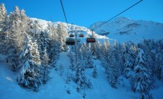 Troppa neve a nord delle Alpi, oggi impianti chiusi al Corvatsch