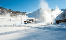 PRATO NEVOSO - La stagione inizia in anticipo, via allo sci il 28 novembre