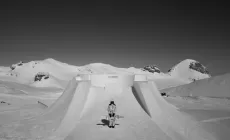 SCHILTORN - Swatch Nines dal 17 al 22 aprile: sci e snowboard in un castello di neve