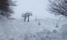 MONTE SIRINO - La seggiovia distrutta da una valanga