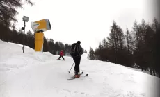Scialpinisti e scitassisti in pista
