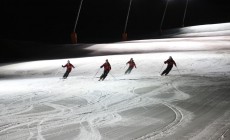 VAL SENALES - dimostrazione di sci e pista illuminata